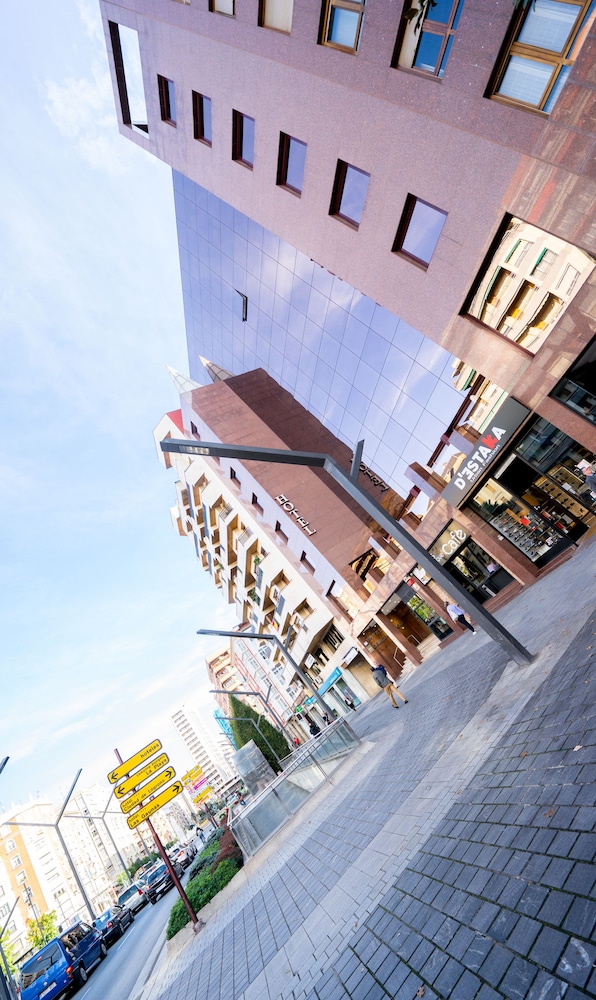 Imagen de Mercure Carlton Rioja (8 de 26)