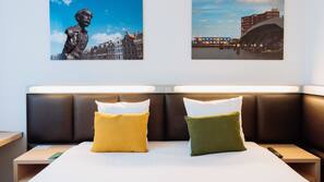 In-room safe, desk, free WiFi, linens