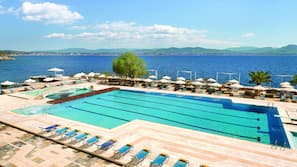 Indoor pool, outdoor pool, sun loungers
