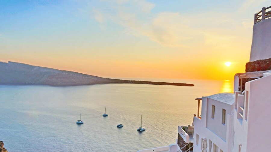 Oia Mare Villas