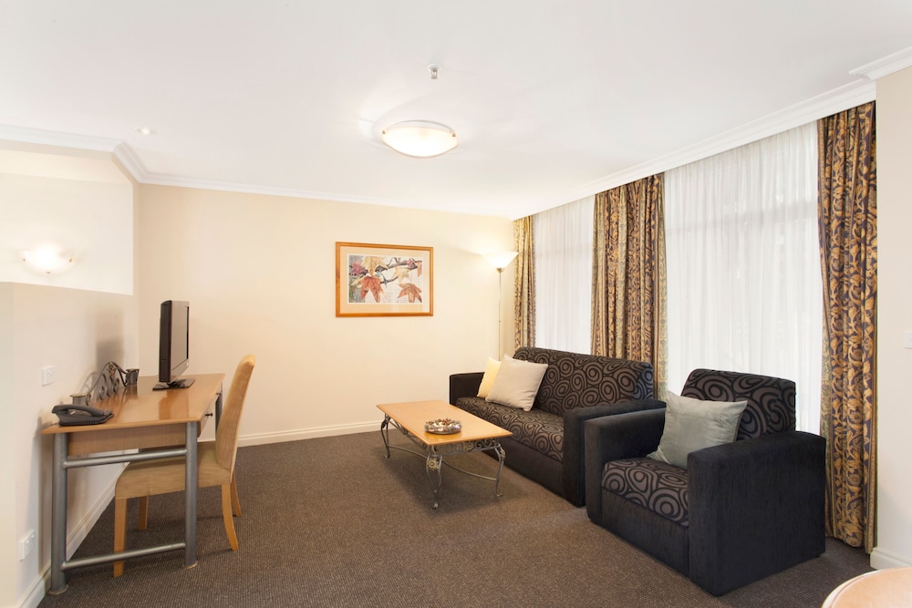 Room, Melbourne Metropole Central