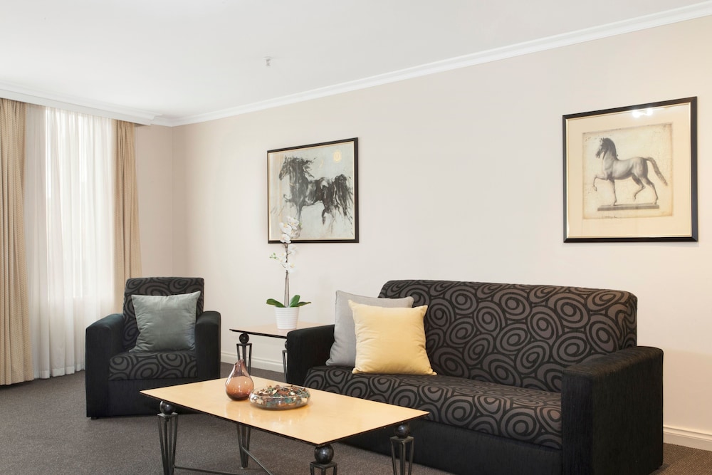 Living area, Melbourne Metropole Central