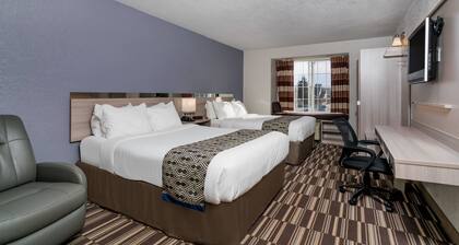 Microtel Inn & Suites by Wyndham Rochester North Mayo Clinic