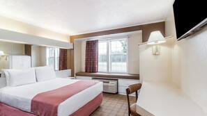 Premium bedding, in-room safe, desk, blackout drapes