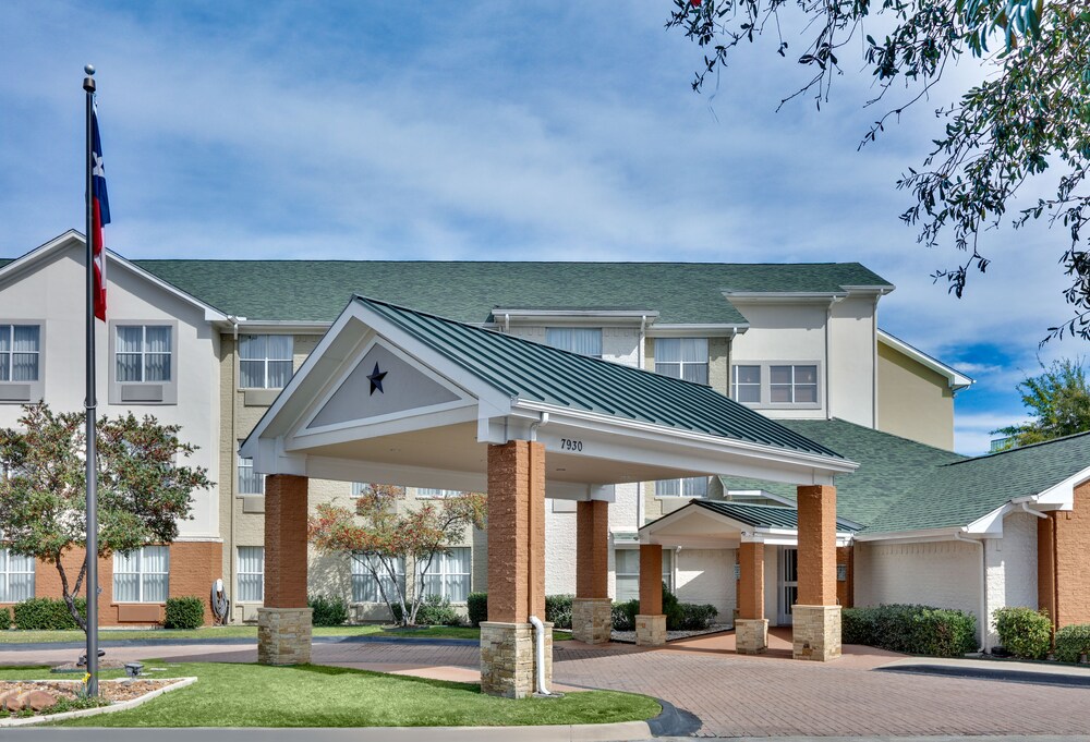 Candlewood Suites Market Center, an IHG Hotel