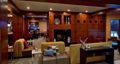 Courtyard by Marriott Bloomington by Mall of America
