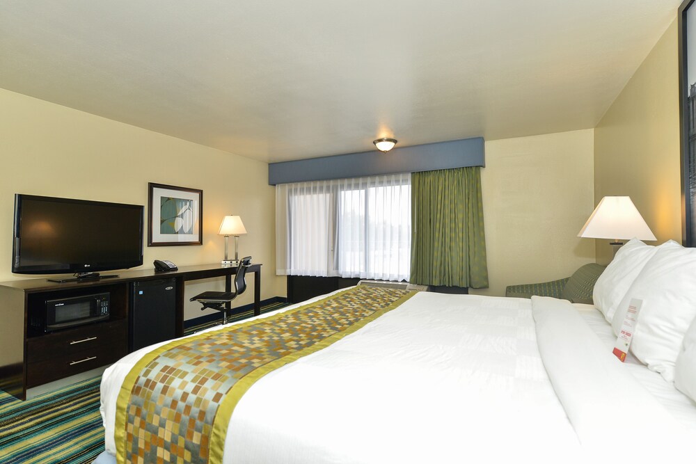 Super 8 by Wyndham Vallejo/Napa Valley