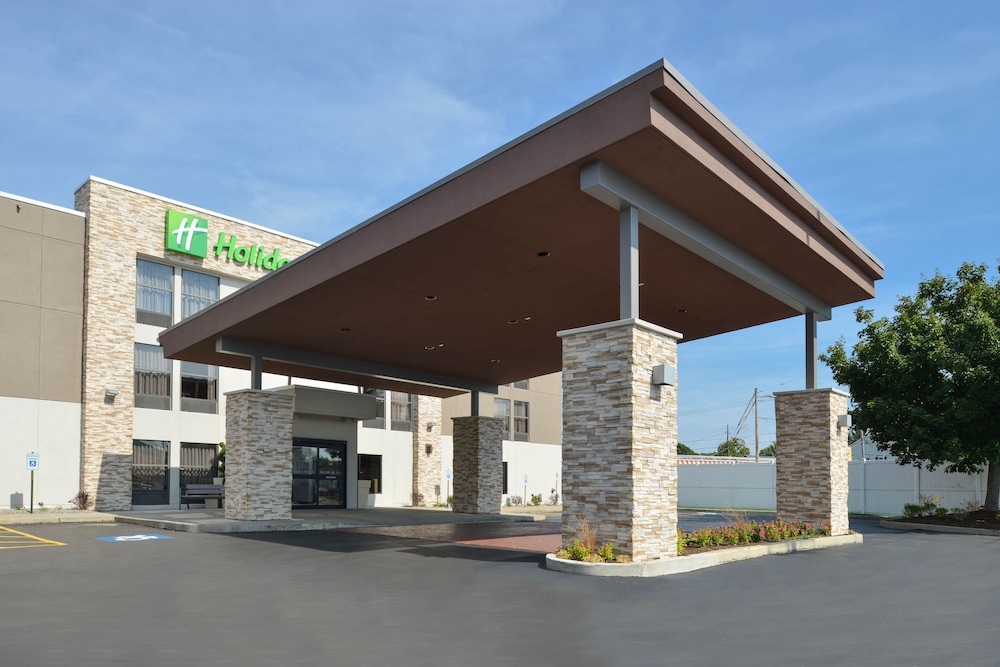 Property entrance, Holiday Inn Express Olean, an IHG Hotel