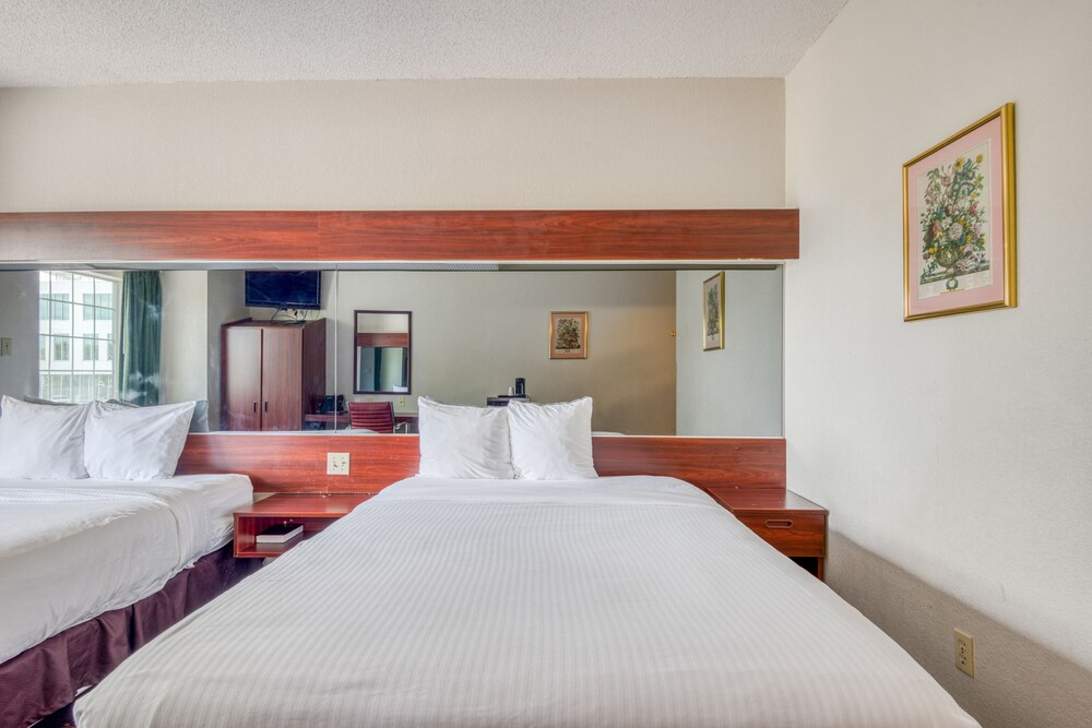 Room, Trident Inn & Suites, Baton Rouge