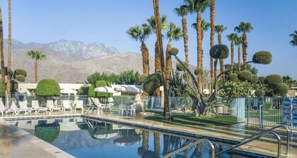 Desert Isle of Palm Springs
