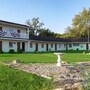 Hartwood Inn in Charles City, United States