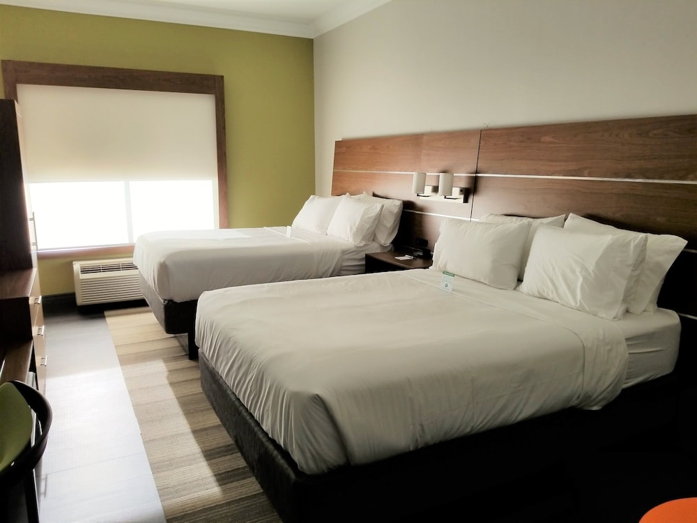 Holiday Inn Express Columbia - Two Notch, an IHG Hotel