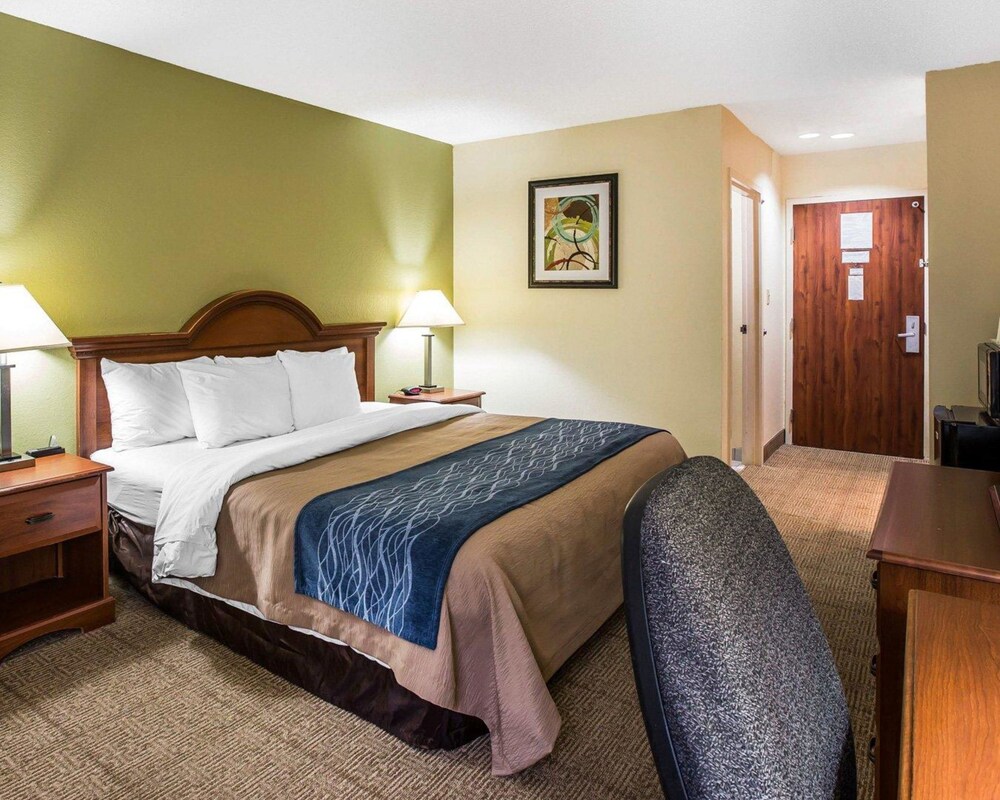 Quality Inn Darien - North Brunswick