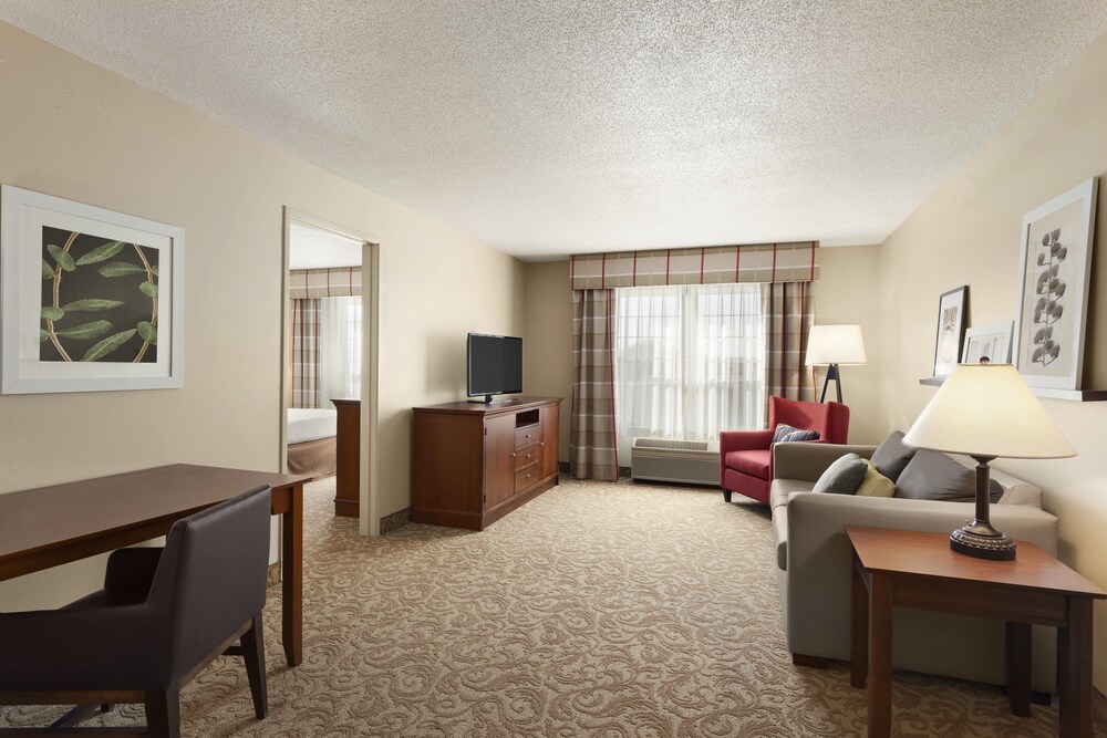 Hotels With Jacuzzi In Room In Fort Dodge Hotels With Jacuzzi In Room In Fort Dodge