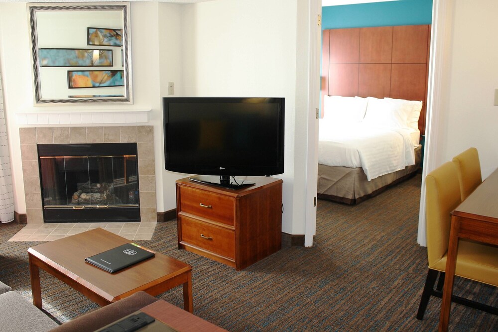 Residence Inn By Marriott Peachtree Corners In Atlanta