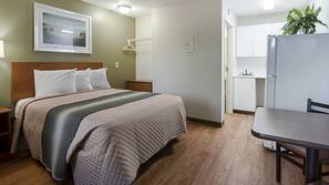 Free WiFi, linens, wheelchair access