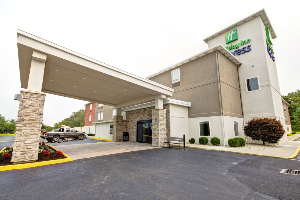 Primary image, Holiday Inn Express Columbus South - Obetz, an IHG Hotel