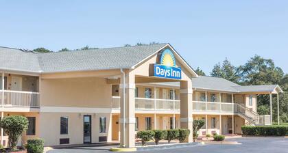 Days Inn by Wyndham Royston