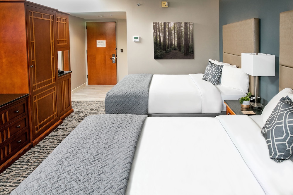 Rocky Gap Casino & Resort, Cumberland 79 Room Prices & Reviews