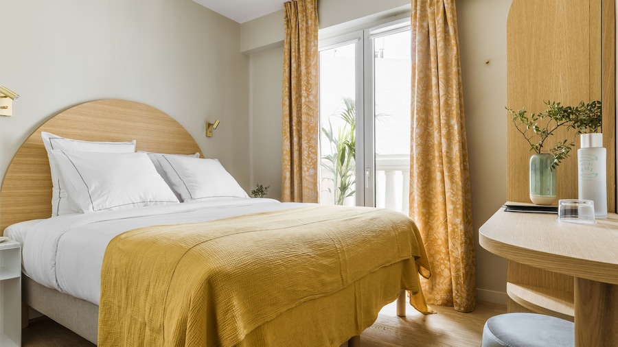 Hotel Ami