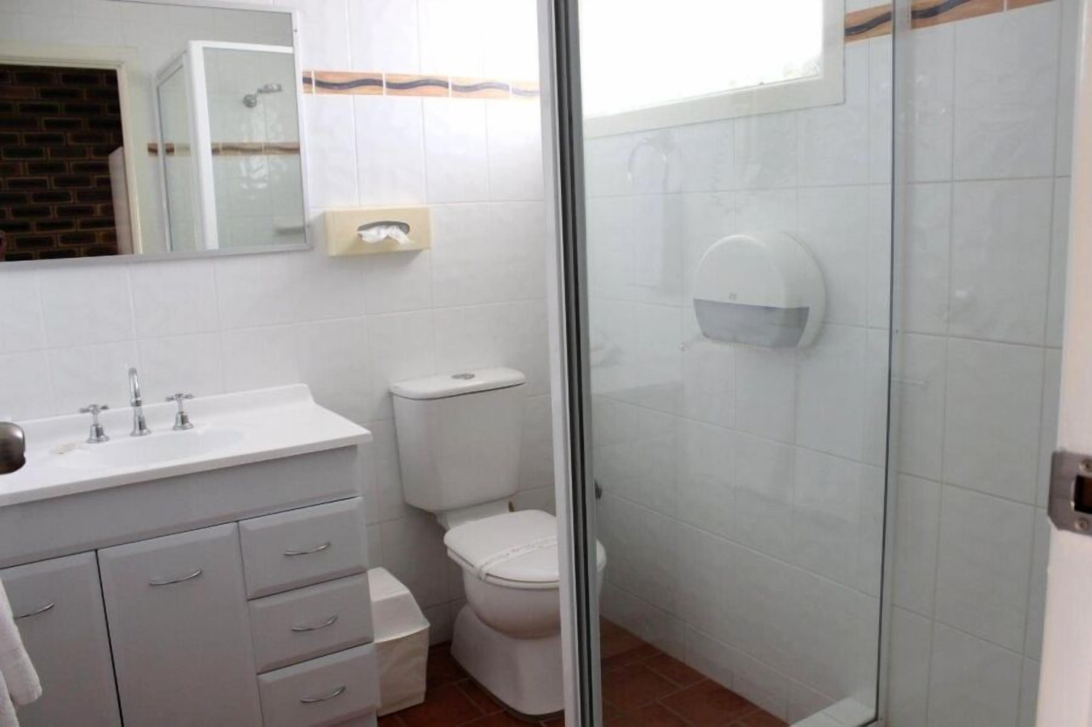 Top Of The Town Motel