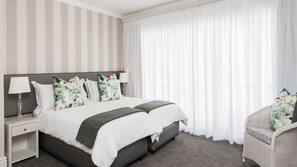 In-room safe, desk, laptop workspace, blackout drapes