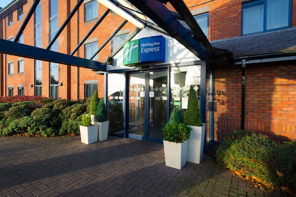 Holiday Inn Express Stafford, an IHG Hotel