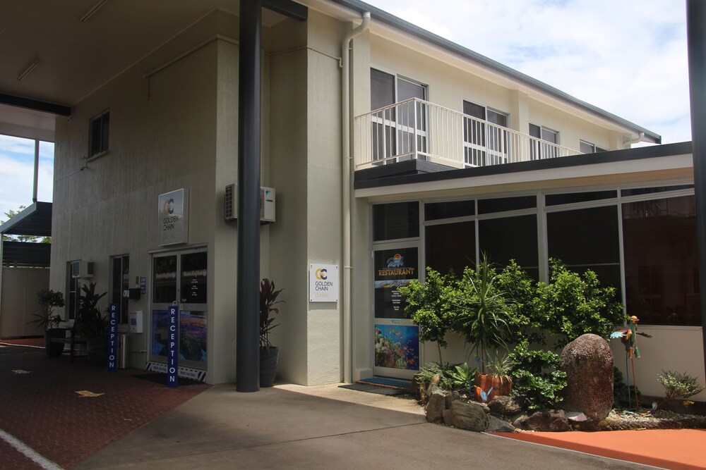 Barrier Reef Motel