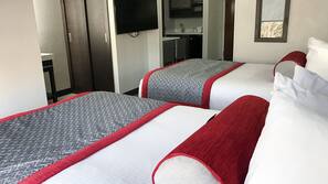 Premium bedding, in-room safe, desk, blackout drapes