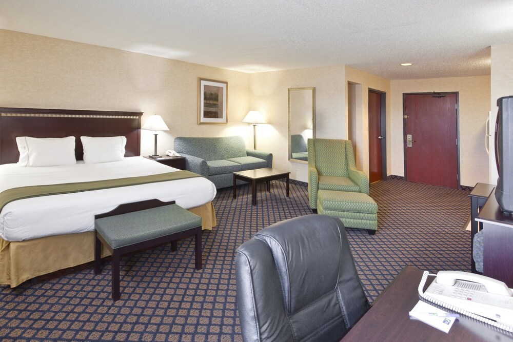 Holiday Inn Express Hotel & Suites Sunbury - Columbus Area, an IHG Hotel