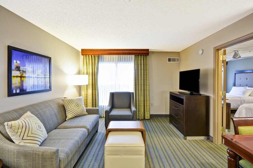 Homewood Suites by Hilton Hillsboro/Beaverton