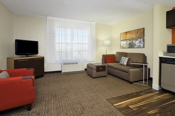 Towneplace Suites By Marriott Fort Worth Southwest Tcu Area