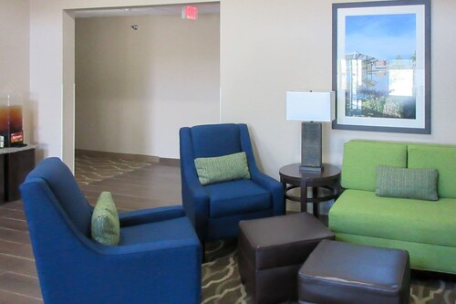 Hotels Near Historic Arkansas Riverwalk Of Pueblo Pueblo Find
