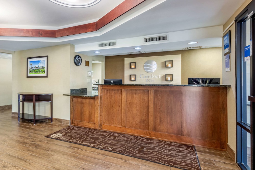 Lobby, Comfort Inn Lenoir City