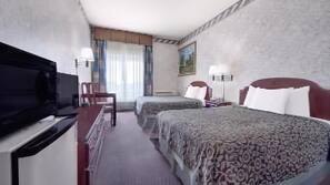 Laptop workspace, blackout drapes, iron/ironing board, free WiFi