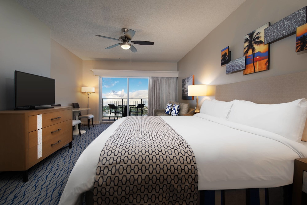 Marriott's BeachPlace Towers