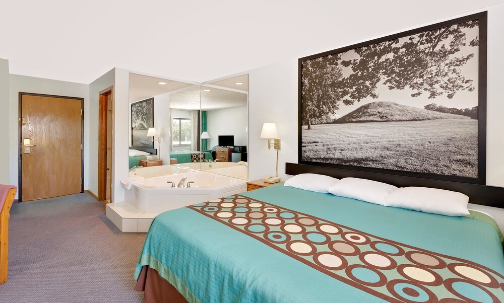 macombo room macombo room