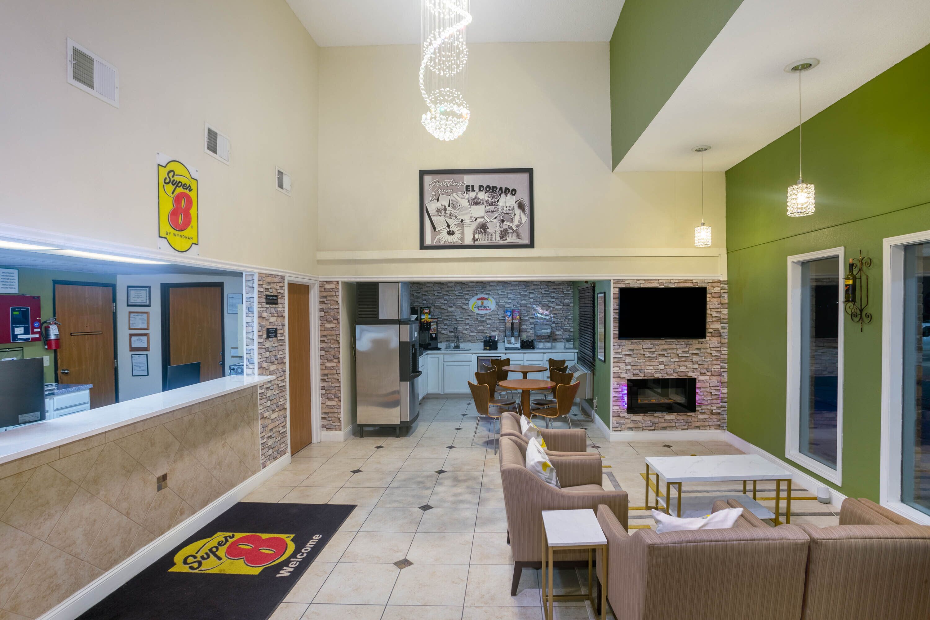 Super 8 by Wyndham El Dorado in El Dorado, United States