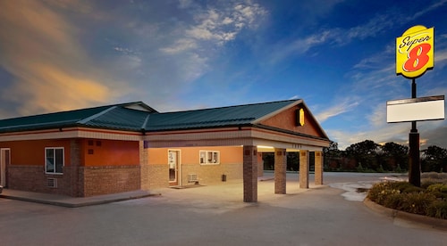 Great Place to stay Super 8 by Wyndham Siloam Springs near Siloam Springs