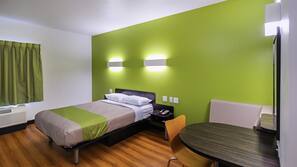 Free WiFi, linens, wheelchair access
