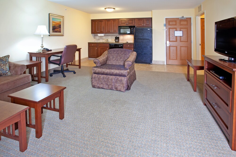 Staybridge Suites Elkhart, an IHG Hotel