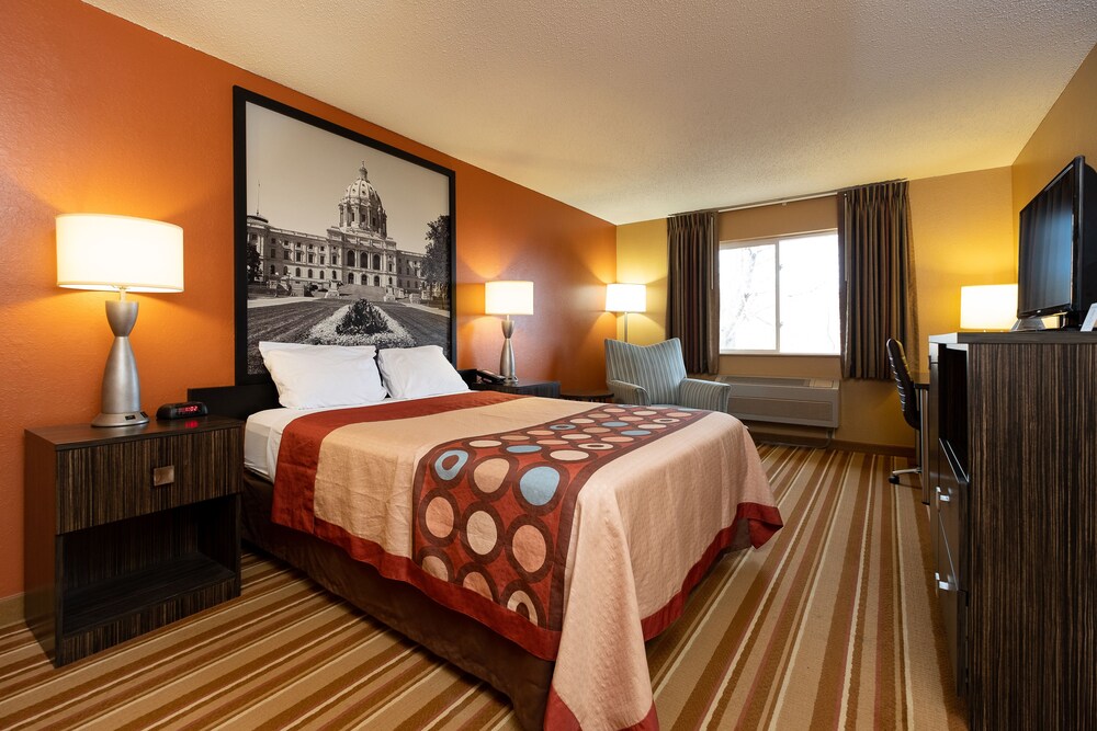 Room, Coratel Inn and Suites by Jasper Blaine