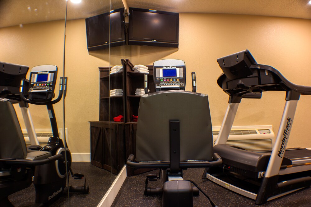 Fitness facility, Baymont by Wyndham Yreka