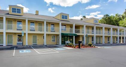 Quality Inn Laurinburg
