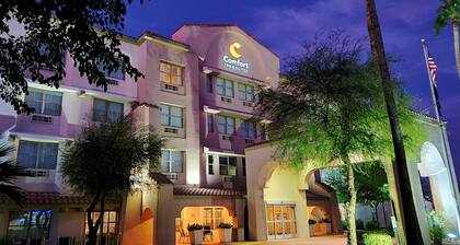 Comfort Inn & Suites Tempe Phoenix Sky Harbor Airport