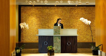 JW Marriott Santa Monica Le Merigot