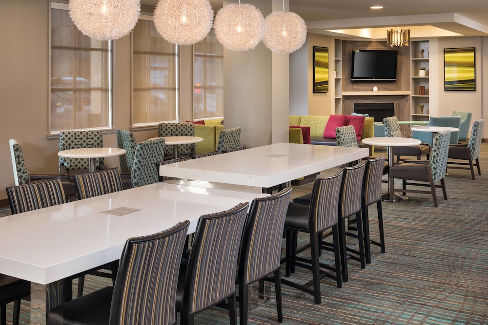 Breakfast area, Residence Inn By Marriott Minneapolis Downtown