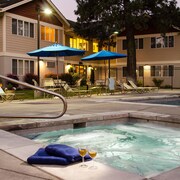 The Best Pet Friendly Hotels In Bend Or From 60 - Dog-friendly Hotels In Bend Expedia