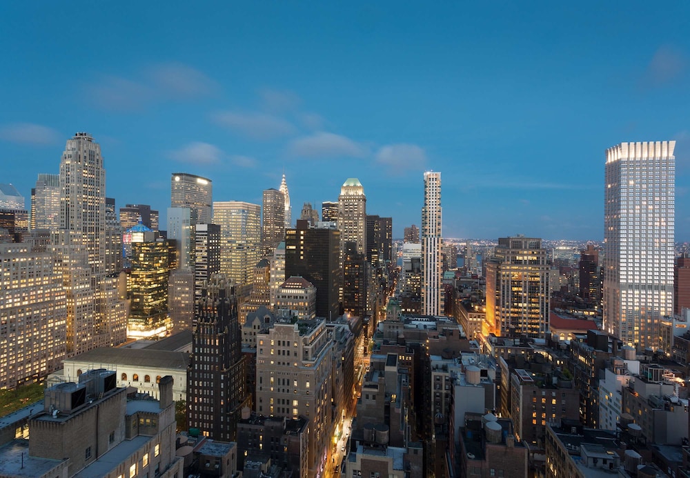 Courtyard by Marriott New York Manhattan/Times Square (New York, USA) Expedia
