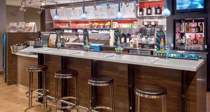 Courtyard by Marriott Winston-Salem Hanes Mall